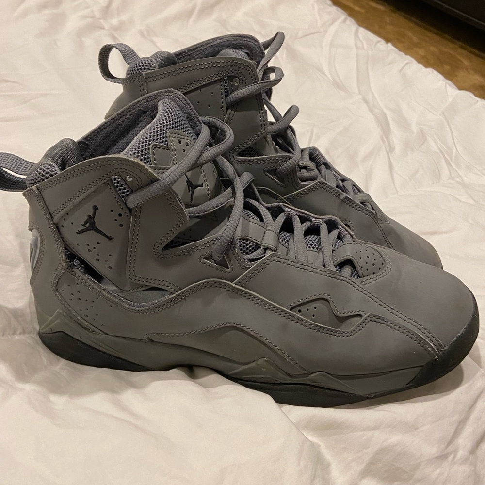 Jordan True Flight sneakers